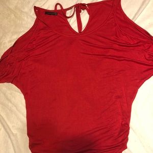 Red shoulderless top